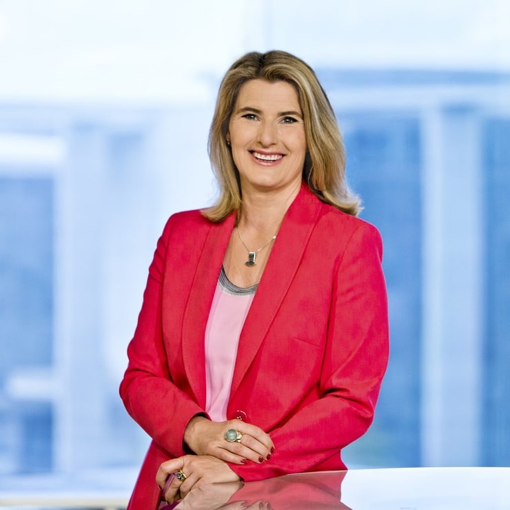 Tina Hassel