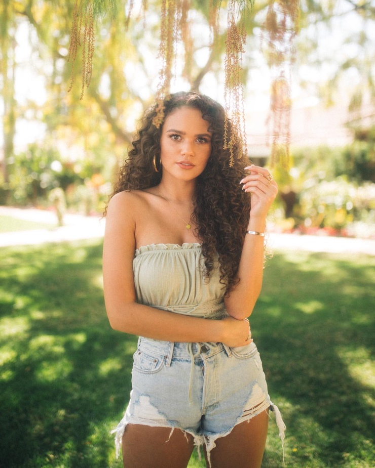Madison Pettis Madison Pettis