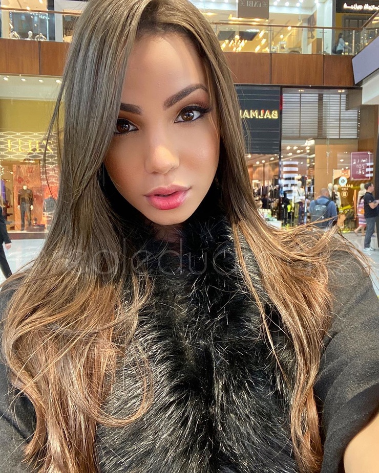 Maria Eduarda (Model)