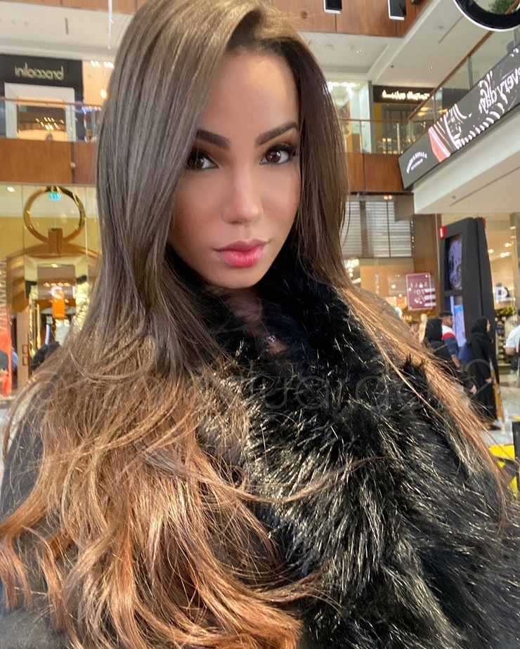 Maria Eduarda (Model)