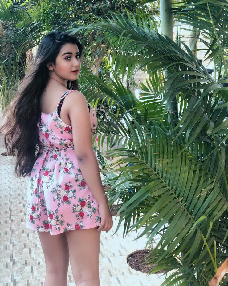 Roshni Walia