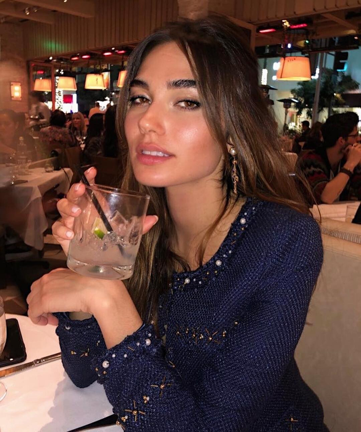 Rachell Vallori Rachell Vallori