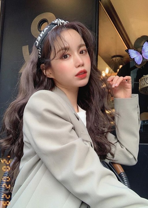 Una Jung