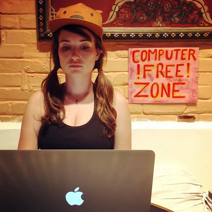 Milana Vayntrub Milana Vayntrub
