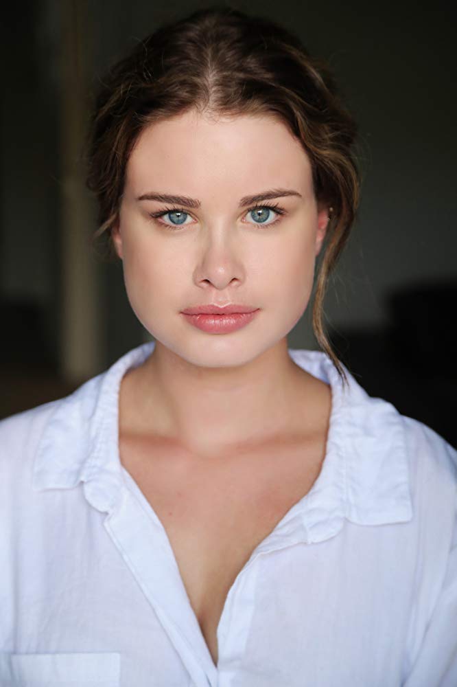 Chelsea Belle