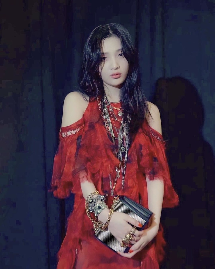 Joy (Park Soo Young)
