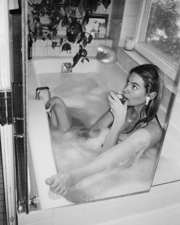 Camille Rowe Camille Rowe