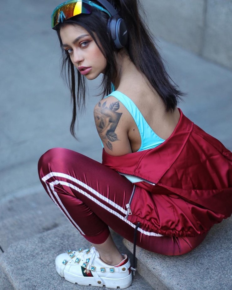 Christina Bertevello Christina Bertevello