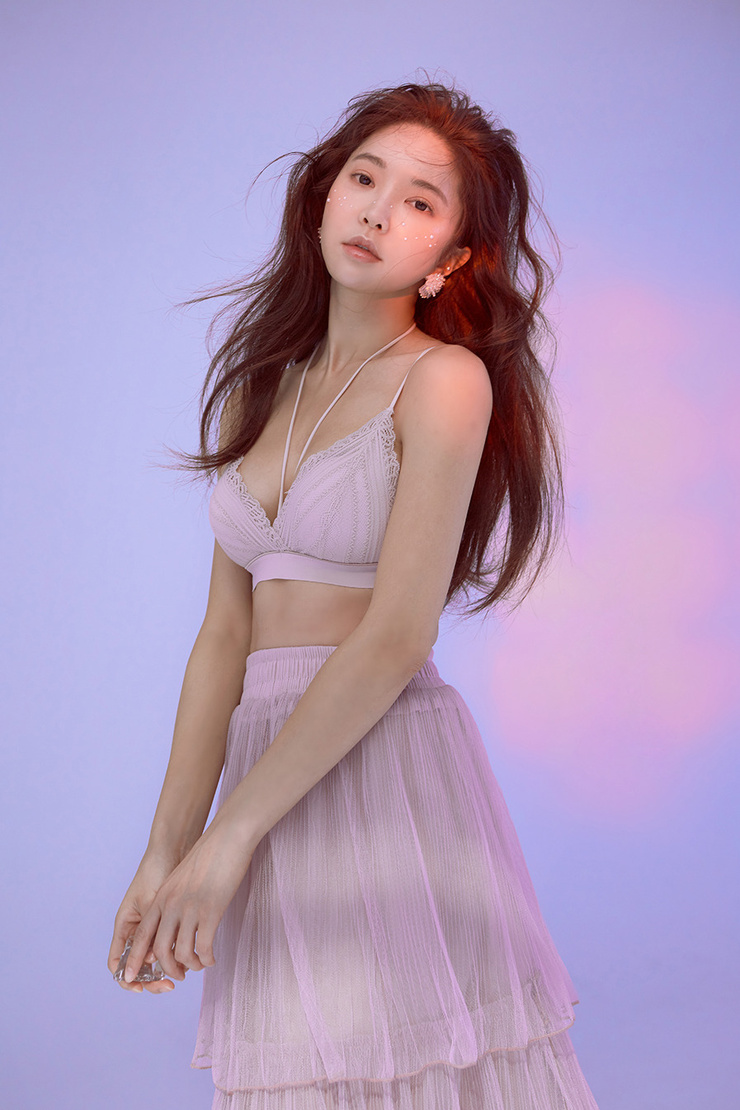 Park Soo Yeon