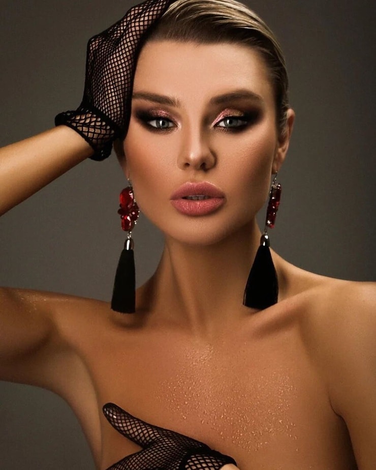 Kseniya Belousova Kseniya Belousova