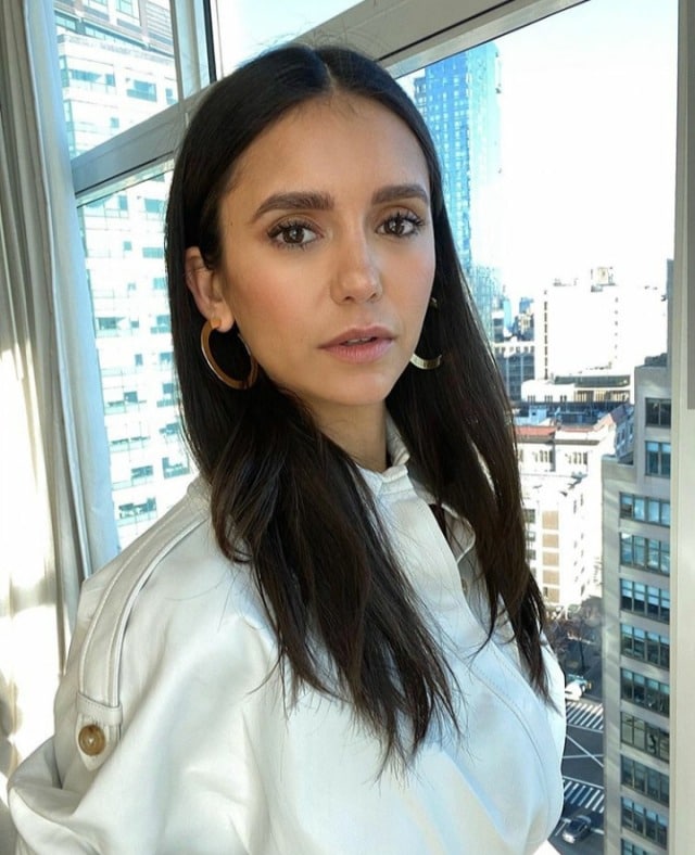 Nina Dobrev