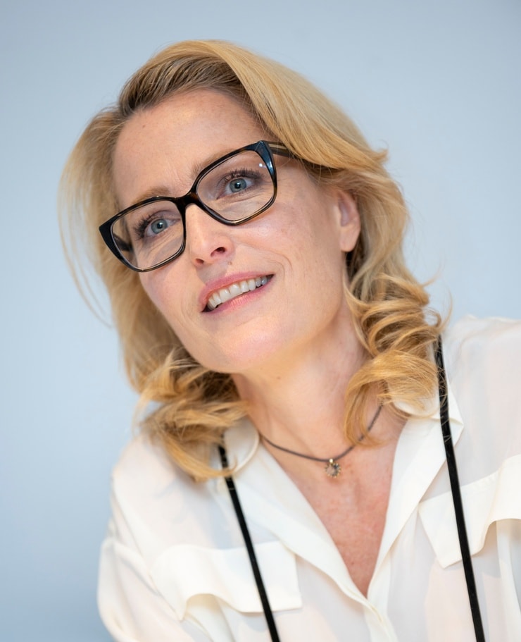 Gillian Anderson