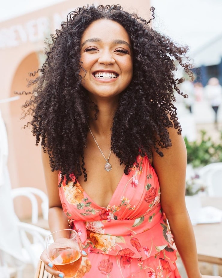 Aisha Dee