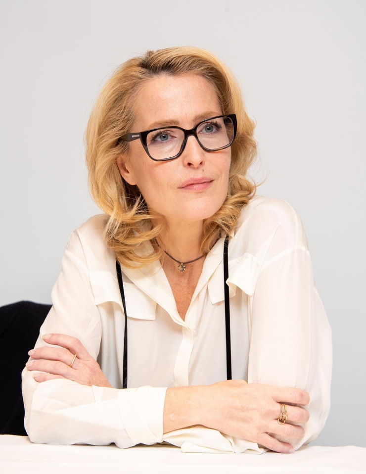 Gillian Anderson