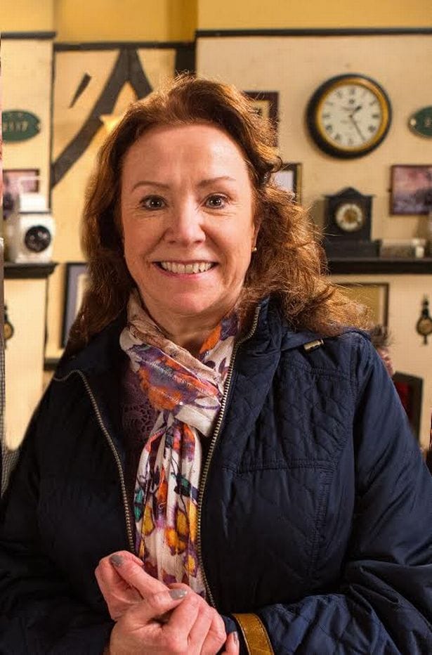 Melanie Hill