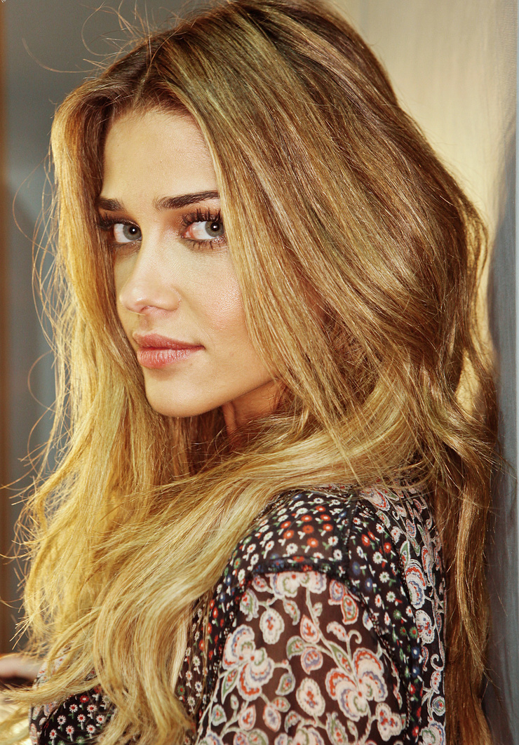 Ana Beatriz Barros Ana Beatriz Barros