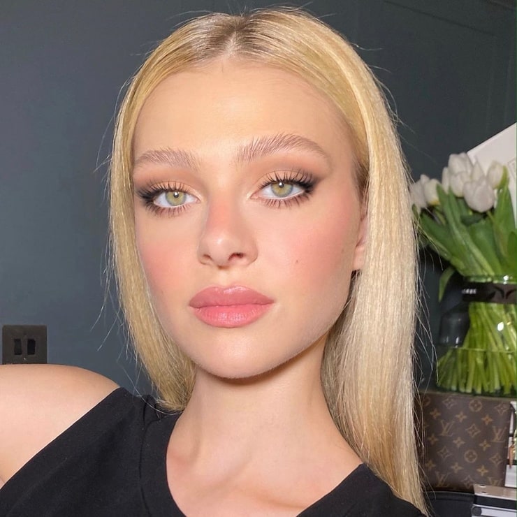 Nicola Peltz