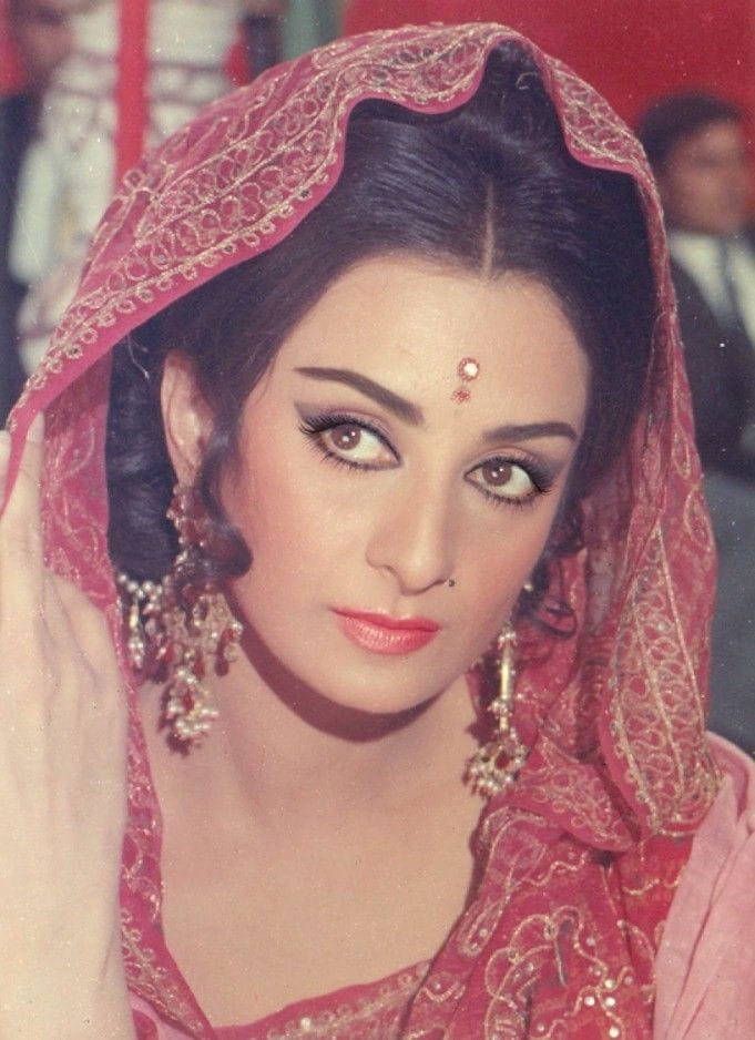 Image Of Saira Banu