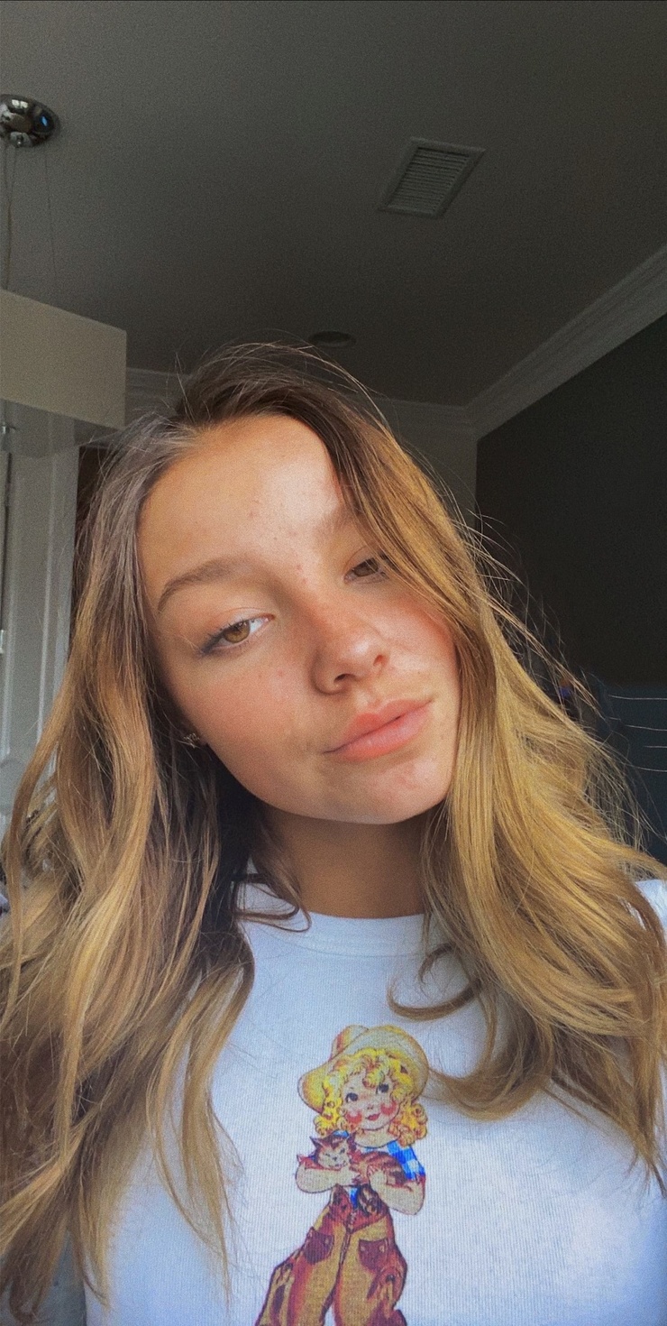 Mackenzie Aladjem Mackenzie Aladjem