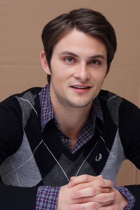 Shiloh Fernandez