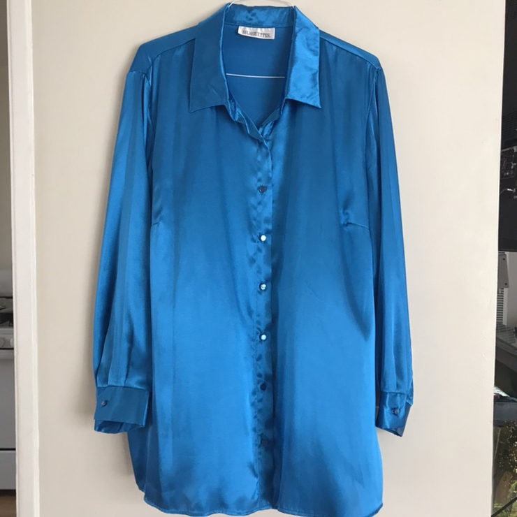 Beautiful 90s vintage royal blue satin shine silky feel polyester shirt by silhouettes