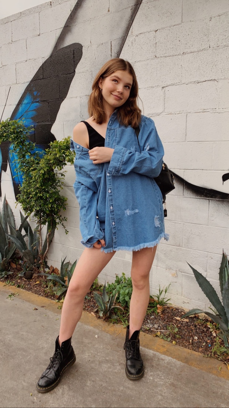 Ellie Thumann