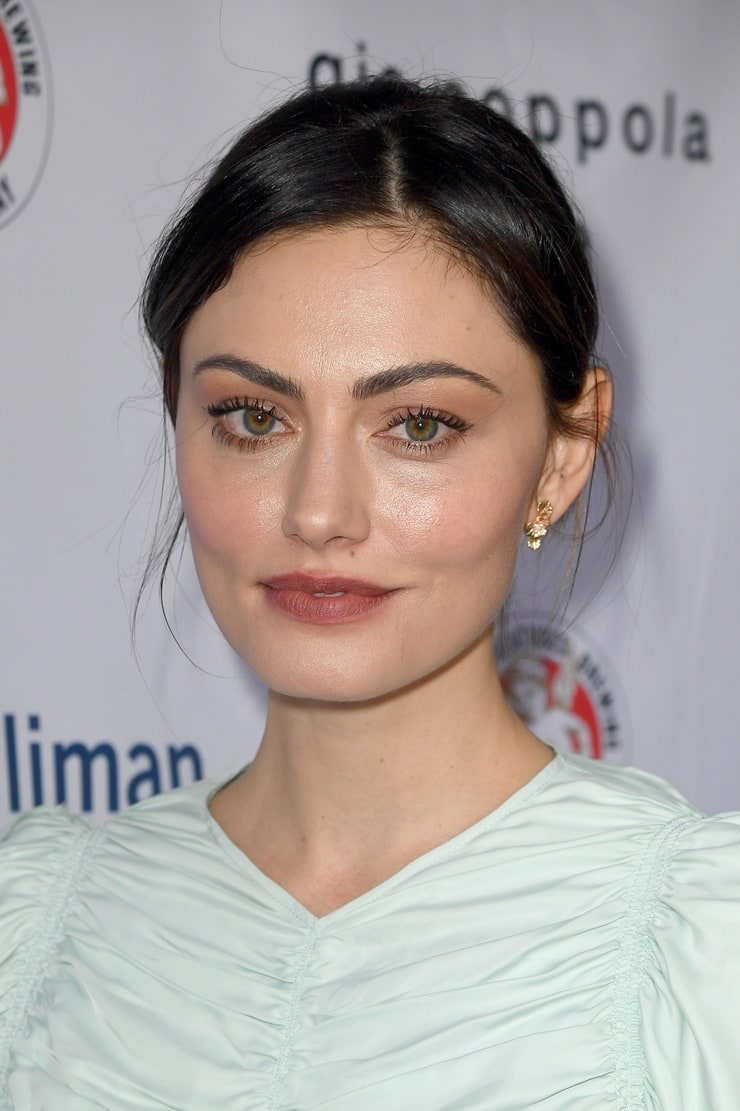 Phoebe Tonkin