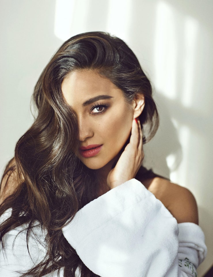 Shay Mitchell