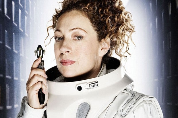 Alex Kingston