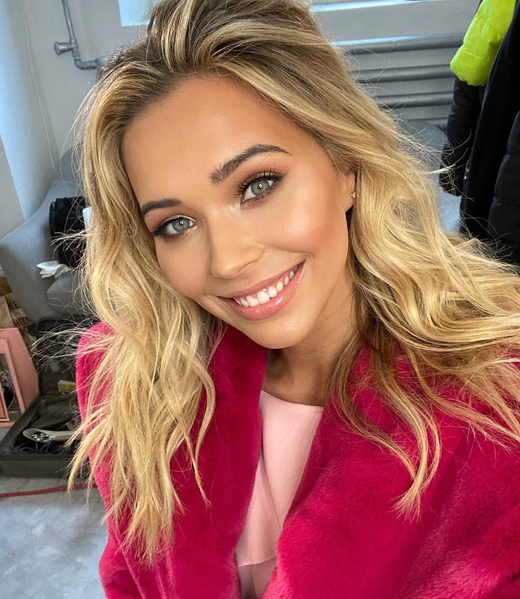 Sandra Kubicka Sandra Kubicka