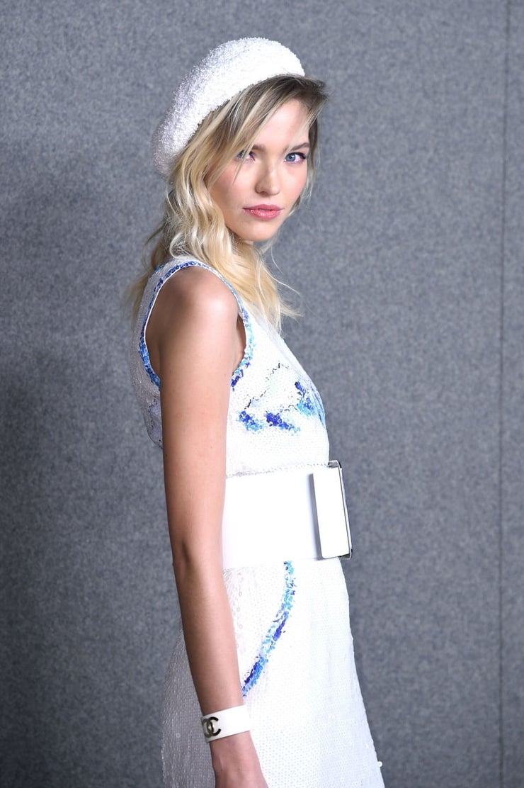 Sasha Luss Sasha Luss
