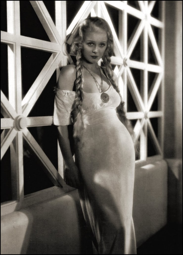 Gloria Stuart