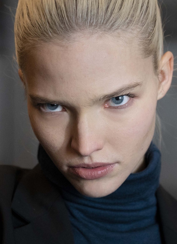 Sasha Luss Sasha Luss