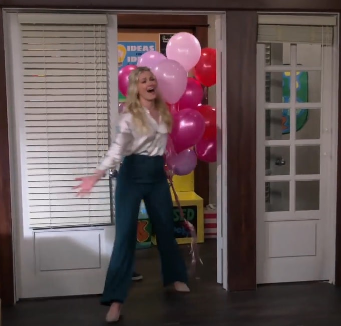 Beth Behrs Beth Behrs