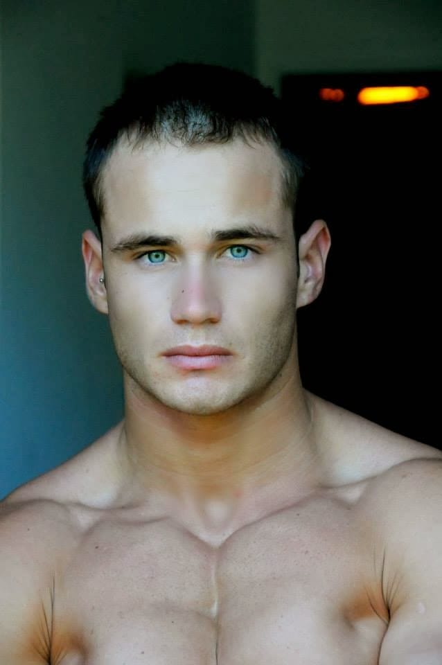 Darien Theller