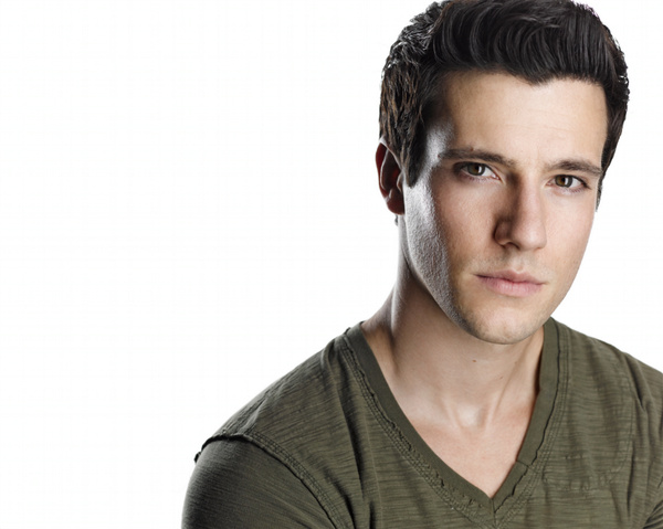 Drew Roy