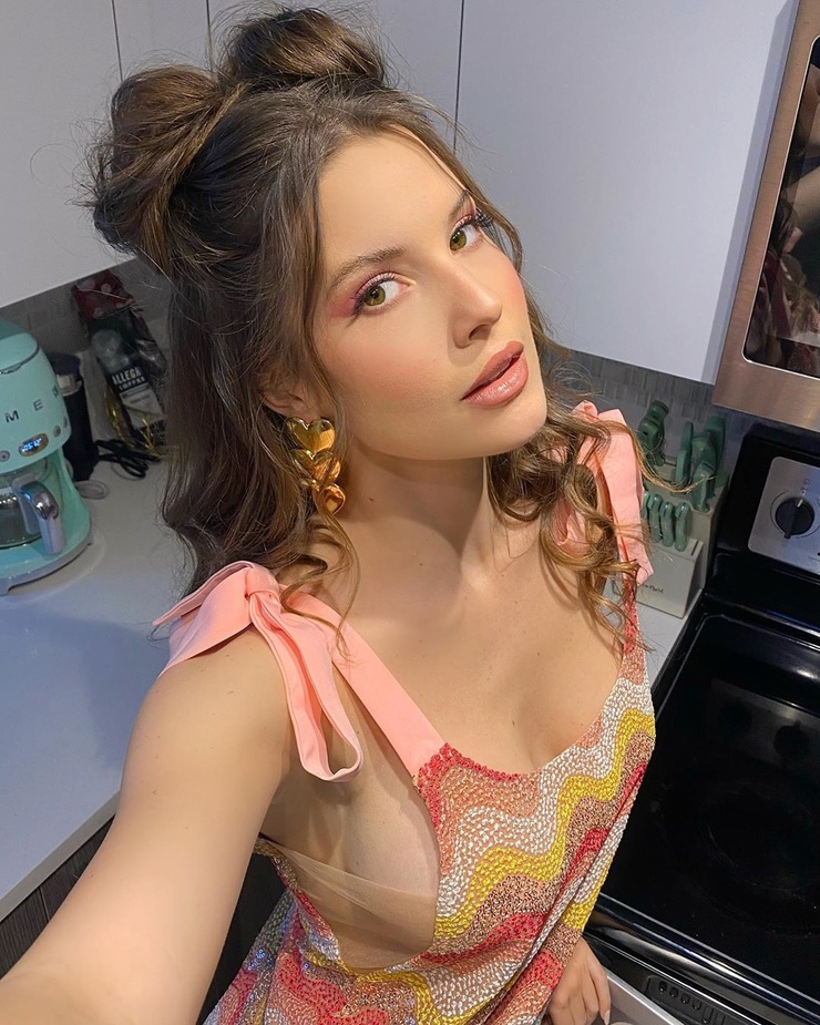 Amanda Cerny