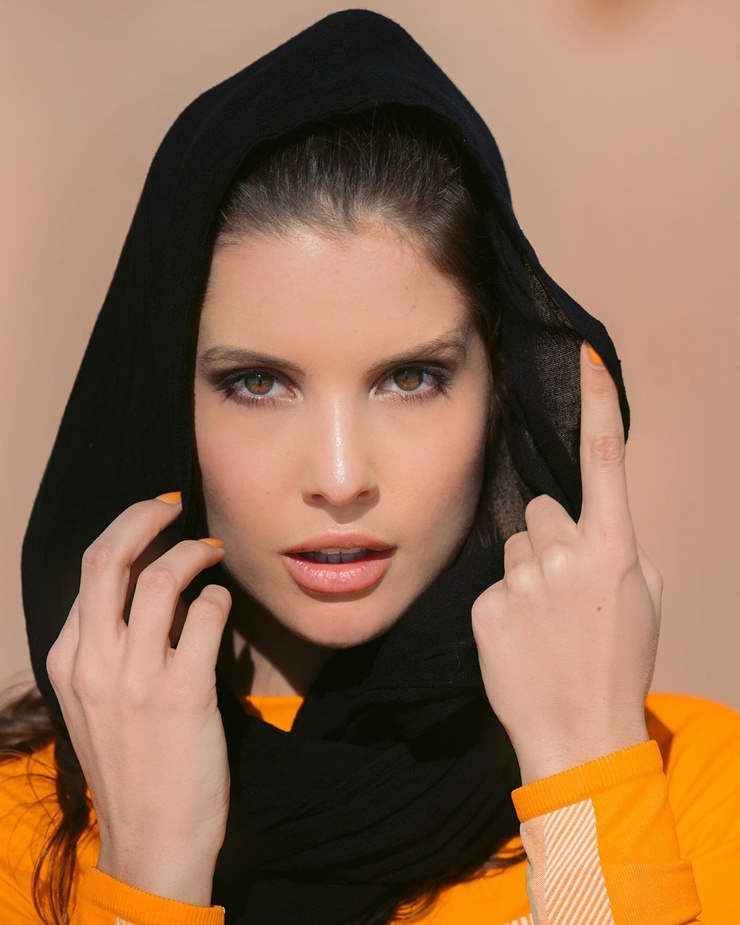 Amanda Cerny Amanda Cerny