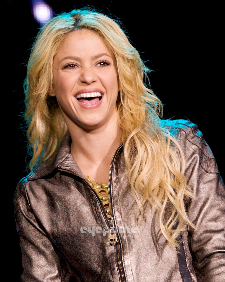 Shakira Shakira