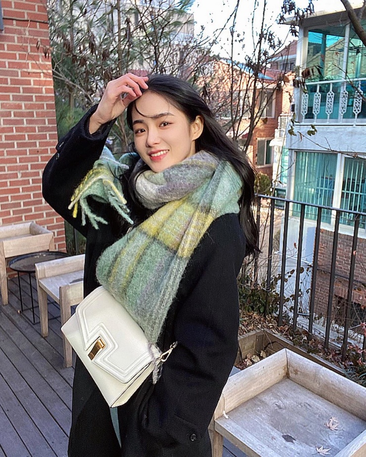 Suzu Hong Suzu Hong