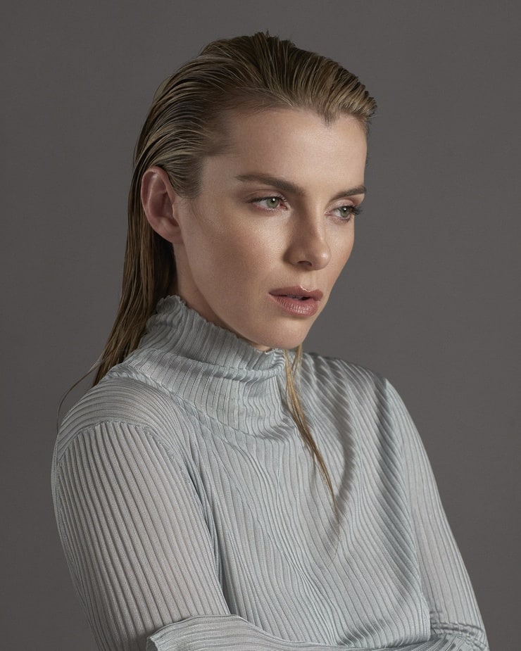 Betty Gilpin