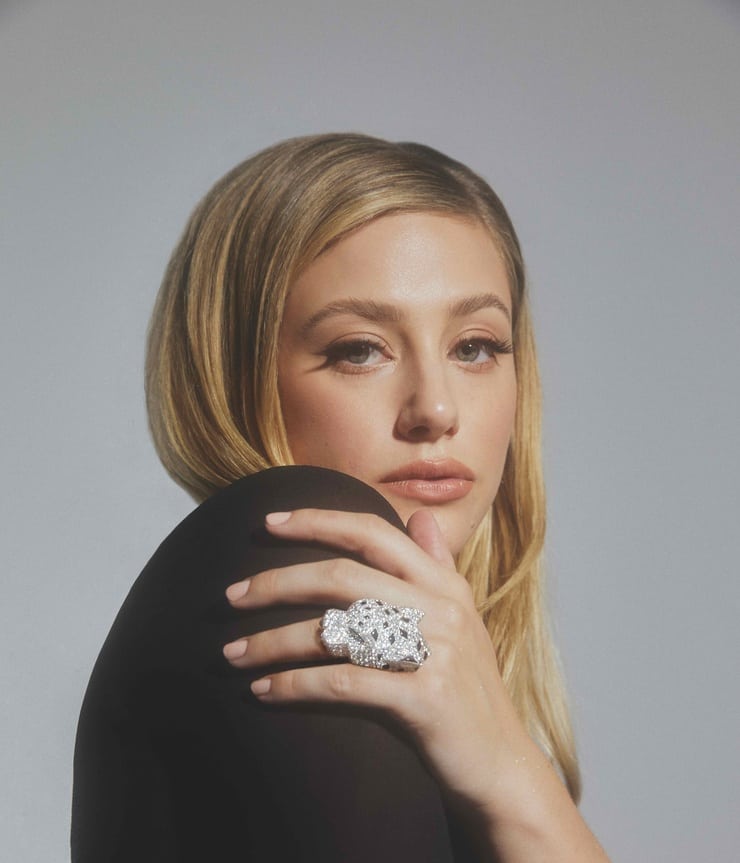 Lili Reinhart