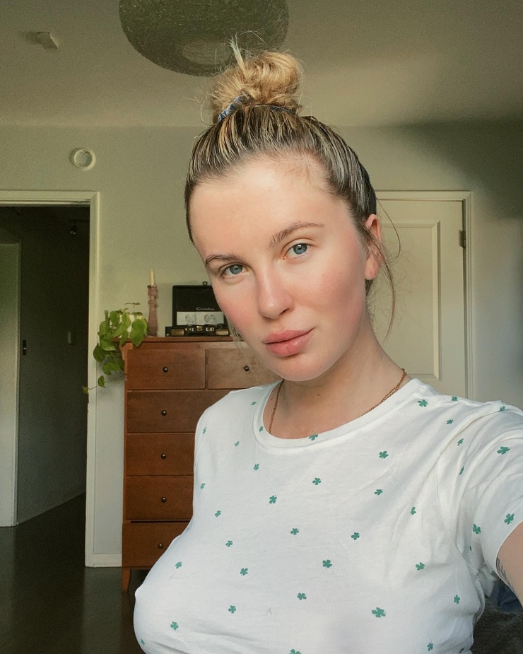 Ireland Baldwin