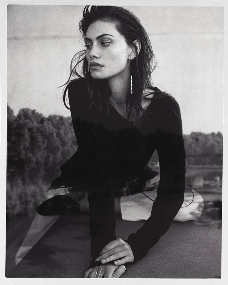 Phoebe Tonkin