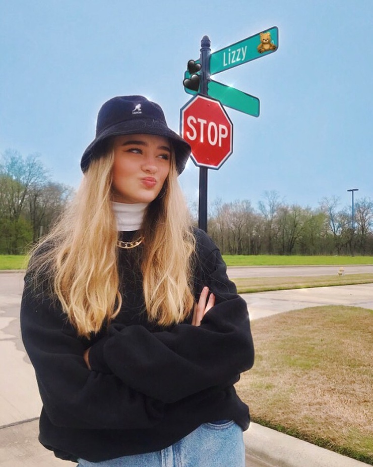 Lizzy Greene
