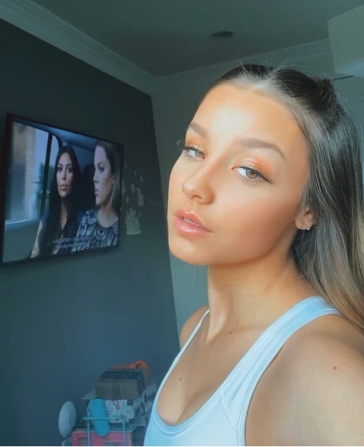 Mackenzie Aladjem