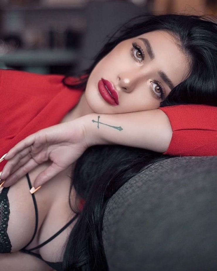 Brenda Zambrano Brenda Zambrano