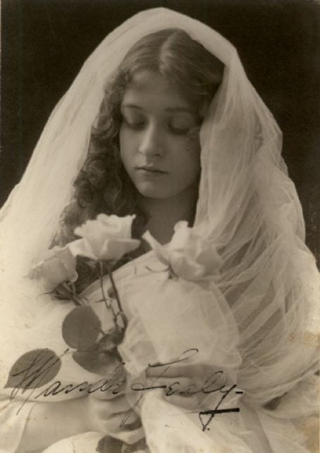 Maude Fealy