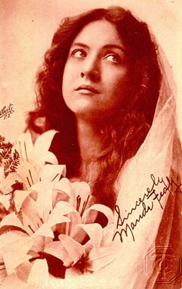 Maude Fealy