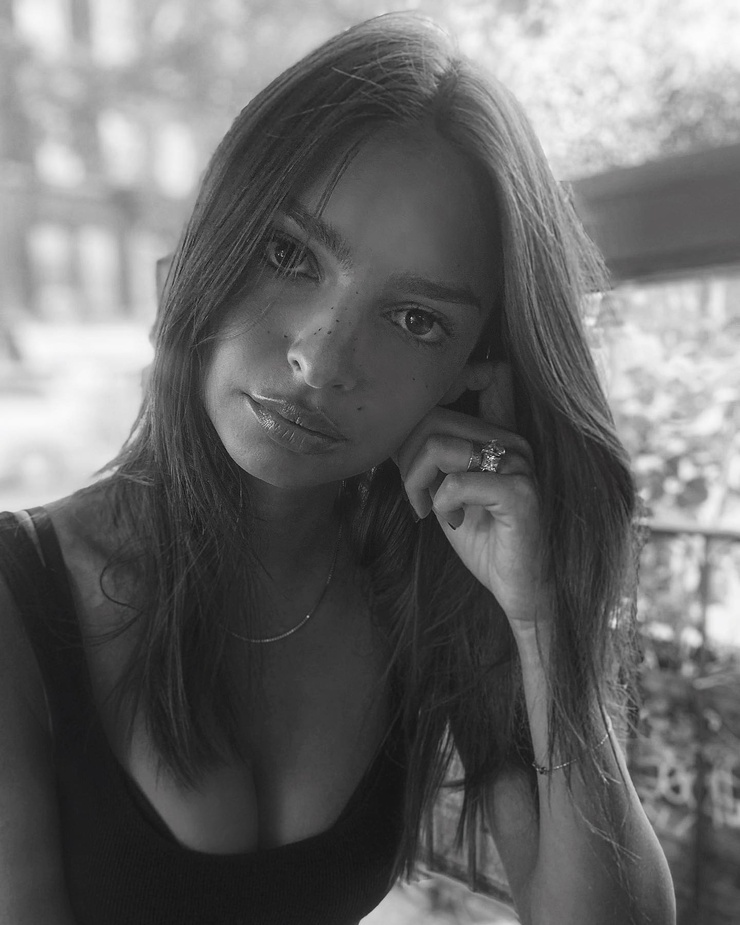 Emily Ratajkowski Emily Ratajkowski